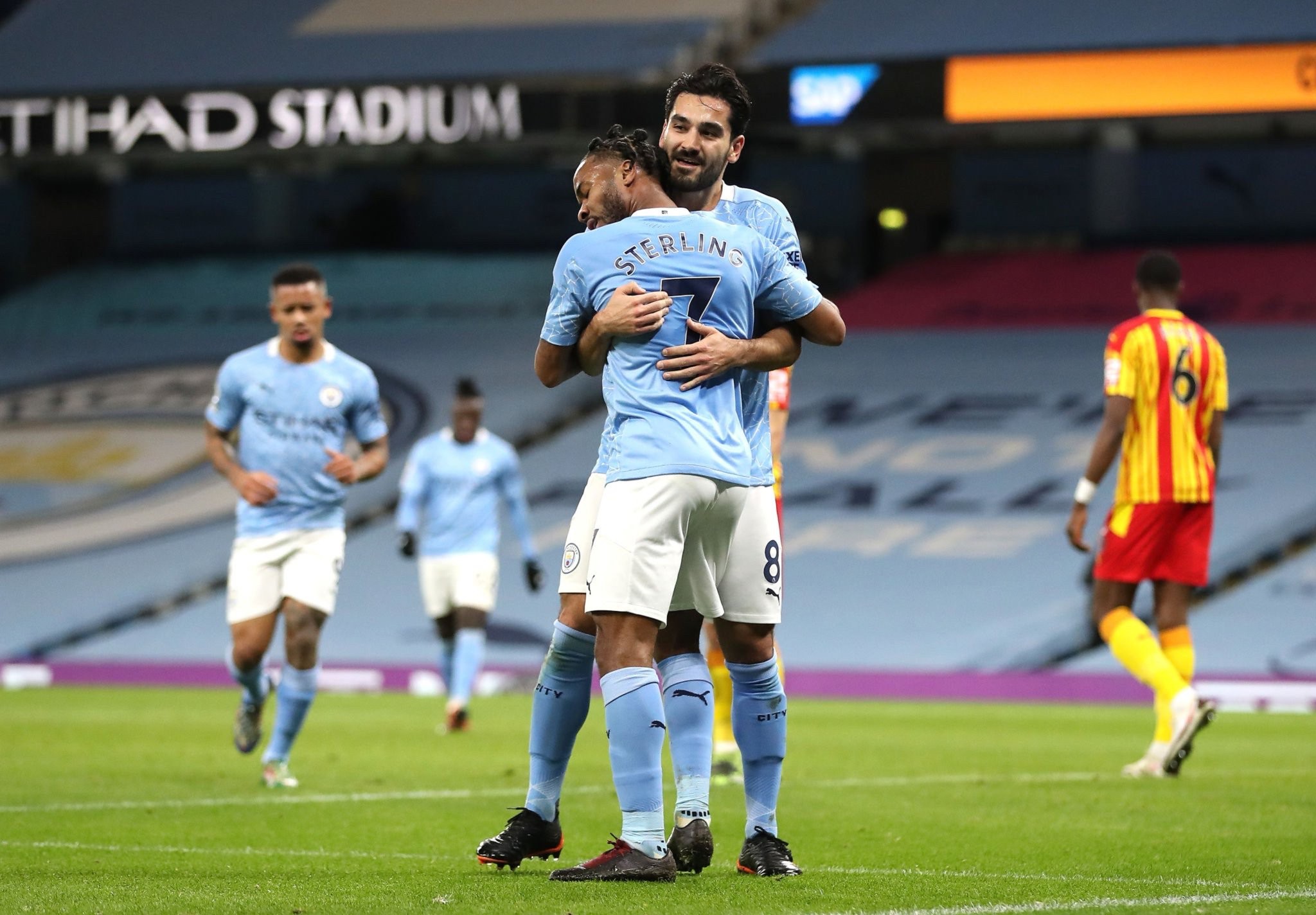 罗体：赛前得知祖父去世 弗格森仍坚持出场并助攻