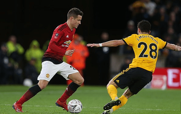 为何欧洲青训水平高？杨毅：他们不过早划分位置 约基奇曾打后卫（欧洲青训为何更强？杨毅：不早定位置，约基奇曾打后卫）